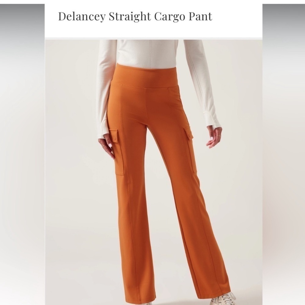 Athleta Delancey Straight Cargo Pant in Foliage Orange, sz Small